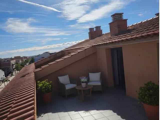 Ático en venta en calle Jaume I El Conqueridor, Deltebre, de 70 m² 2 habitaciones por 139.000