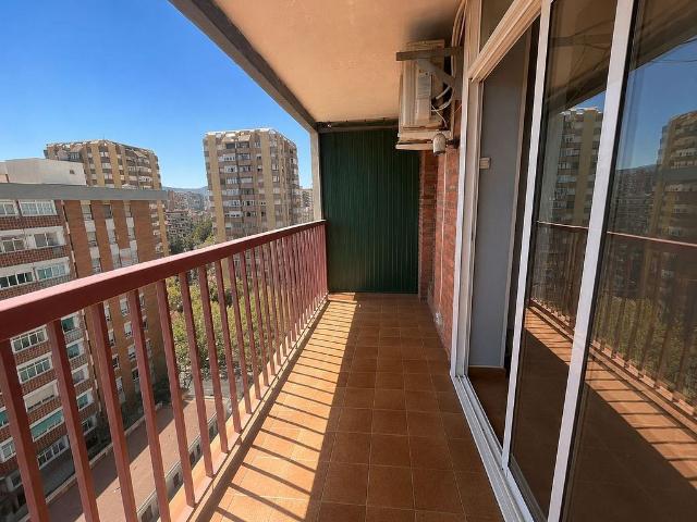 Ático en venta en calle Maresme, Barcelona, de 90 m² 3 habitaciones por 345.000