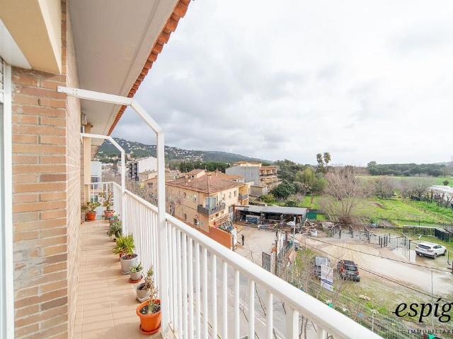 Ático en venta en calle Pere Geronès, Santa Cristina d´Aro, de 195 m² 5 habitaciones por 390.000 €