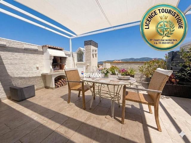 Ático en venta en calle Port Empordà, Castelló d´Empúries, de 42 m² 1 habitación por 265.000