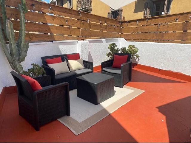 Ático en venta en calle Sant Pere Mes Baix, Barcelona, de 40 m² 1 habitación por 295.000