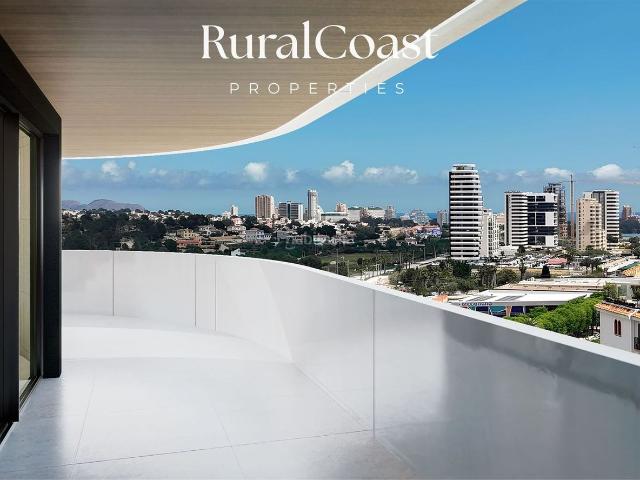 Ático en venta en Calp, Pueblo. Exclusivo Ático de Lujo en Sexta Planta a 400 m del Mar en Calpe. Áticos.