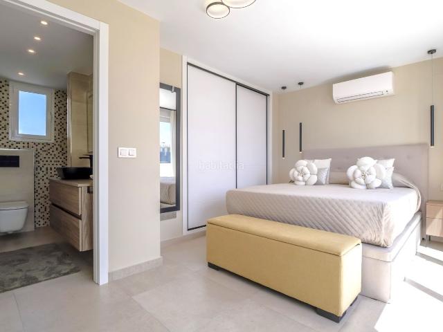 Ático en venta en Calp, Playa Arenal Bol. ÁTICO DUPLEX DE LUJO CON TERRAZA PRIVADA, JACUZZI Y VISTAS PANORÁMICAS AL MAR. Áticos.