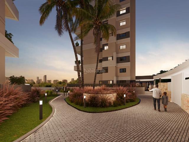 Ático en venta en Calp, Zona Levante Playa Fossa. Ubicado en la hermosa localidad de Calpe, este exclusivo conjunto residencial ofrece una selección de 18 propiedades diseñadas par. Áticos.
