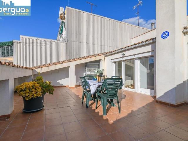 Ático en venta en Castelldefels, Centre. El Ático Dúplex de Tus Sueños con Terrazas de Ensueño en el Corazón de Castelldefels te Espera!. Áticos.