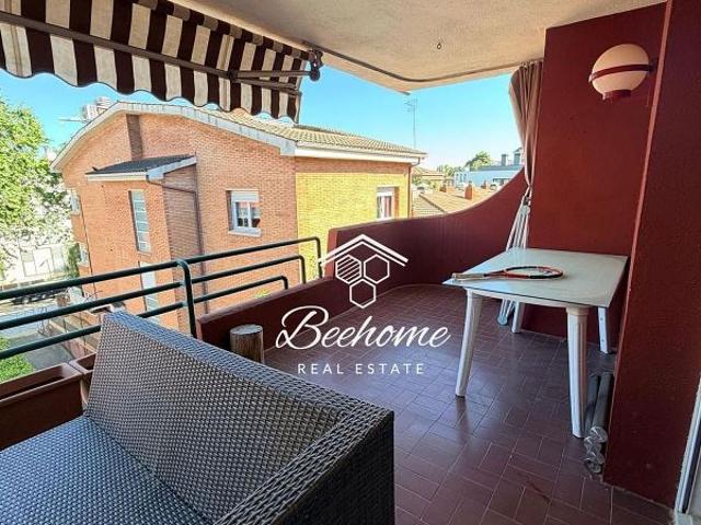 Ático en venta en Castelldefels, de 154 m² 4 habitaciones por 750.000