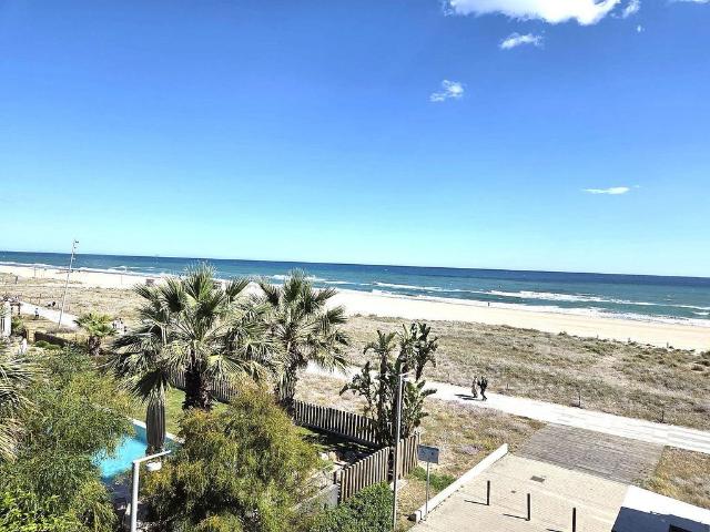 Ático en venta en Castelldefels, de 94 m² 2 habitaciones por 690.000