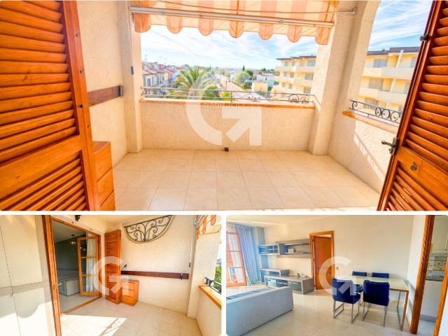 Ático en venta en Coma ruga, El francas Costa Dorada. ATICO 2 HABITACIONES CON PARKING. Áticos.