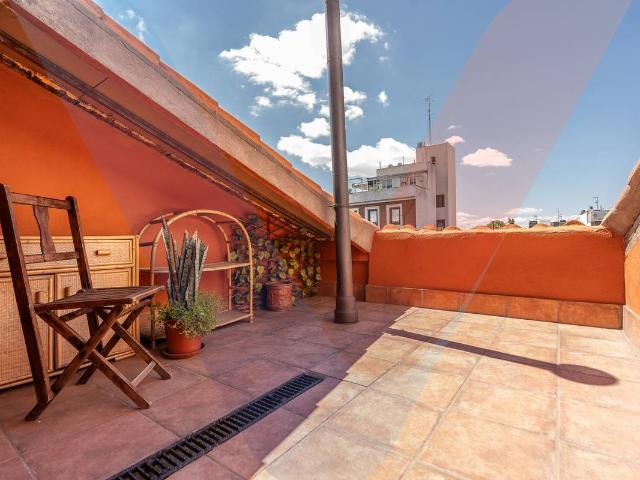 Ático en Venta en Cortes Huertas