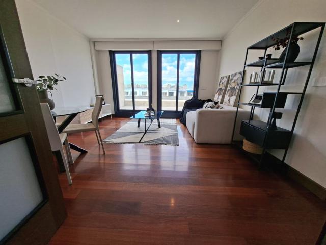 Ático en venta en Coruña A, Monte Alto Zalaeta Atocha. 1D 7ºC. Áticos Coruña.