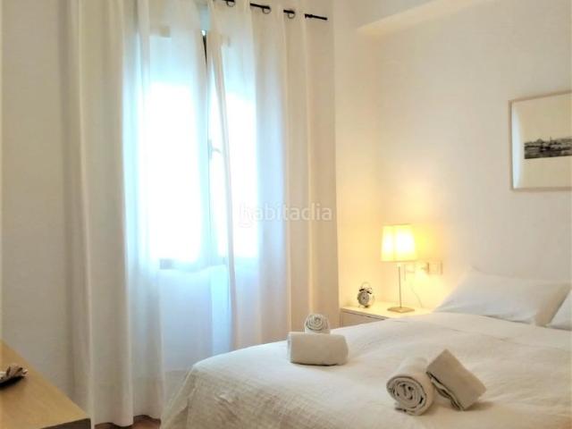 Ático en venta en Córdoba, Centro. ÁTICO DE 1 HABITACIÓN EN CRUZ CONDE CON LICENCIA TURÍSTICA. Áticos.