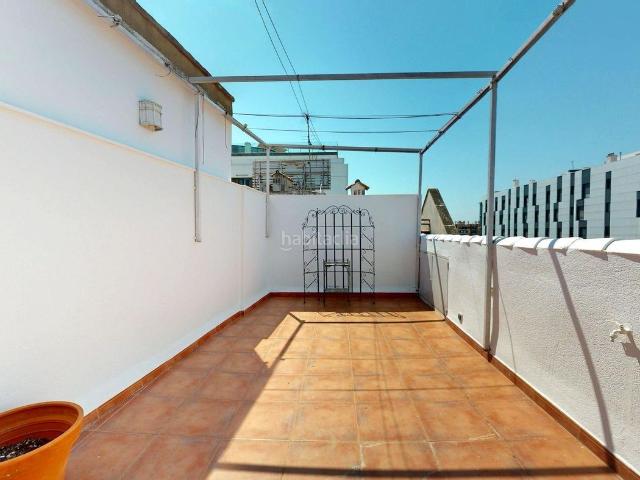 Ático en venta en Córdoba, Huerta de la Reina Trassierra. ESPECTACULAR ÁTICO JUNTO AL VIAL!. Áticos.