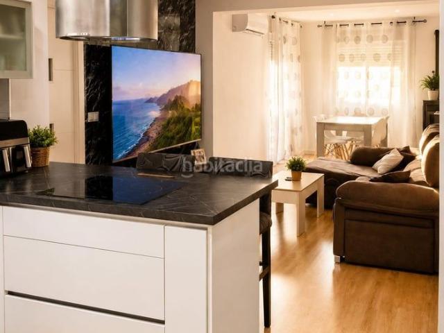 Ático en venta en Córdoba, Viñuela Rescatado. Ático Moderno en Córdoba Ideal para Familias. Áticos.
