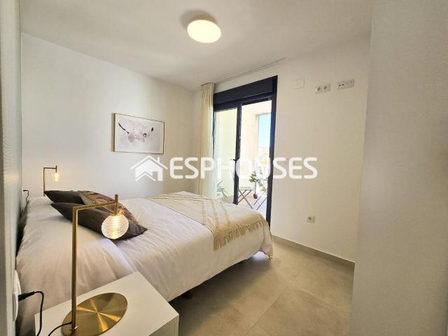 Ático en venta en Cox. Apartamento en Cox. Áticos.