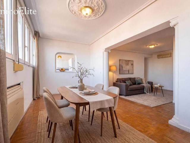 Piso en Venta en Cuatro Caminos Azca