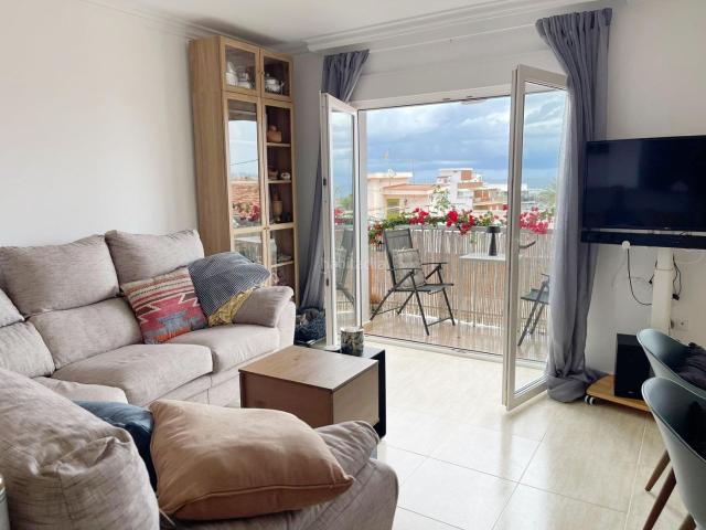 Ático en venta en Dénia, Centro Urbano. Ático reformado en el centro de Dénia con espectaculares vistas. Áticos.