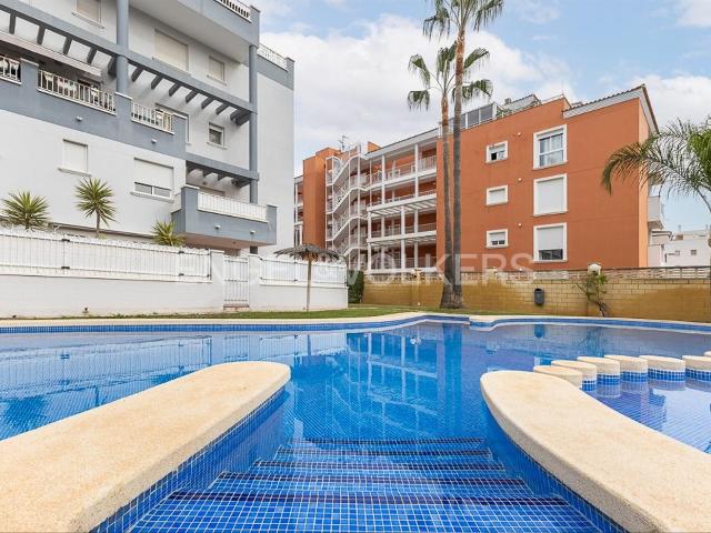 Ático en venta en Dénia, La Pedrera Vessanes. Atico en Avenida Gandia en Denia. Áticos.