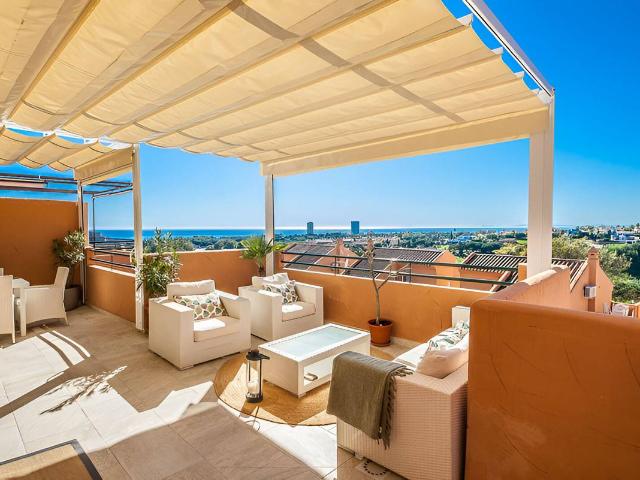 Ático en Venta en Elviria