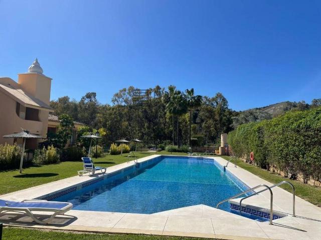 Ático en Venta en Elviria