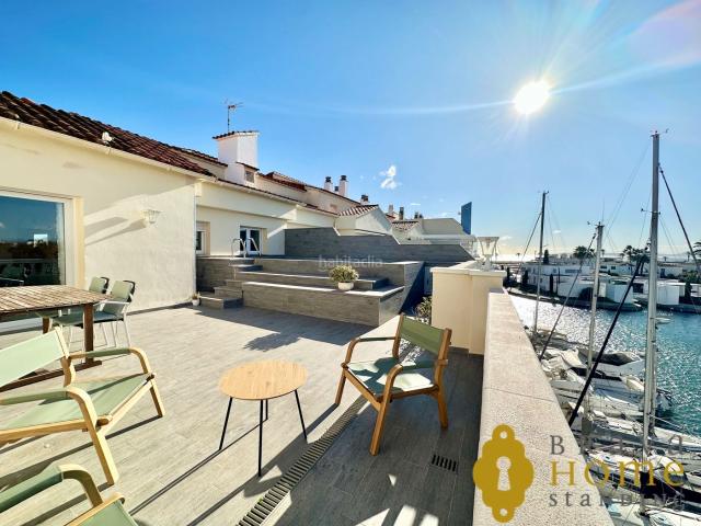 Ático en venta en Empuriabrava, Salins Cavall de Mar Costa Brava. Magnífico ático Dúplex con Piscina Privada en Venta en Empuriabrava. Áticos.