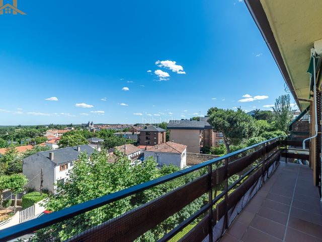 Ático en venta en Escorial El, Centro Manguilla. Ático en venta en Calle Jose De Andres. Áticos Escorial.