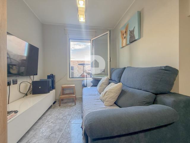 Ático en venta en Esplugues de Llobregat, Can Vidalet. ÁTICO CON TERRAZA. Áticos Esplugues de.