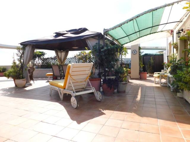 Ático en venta en Estepona, Centro. Ático dúplex de tres dormitorios y amplias terrazas, en avenida en Avenida Juan Carlos I. Áticos.