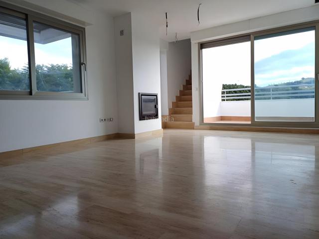 Ático en venta en Estepona, Centro. Ático en venta en La Cala. Áticos.