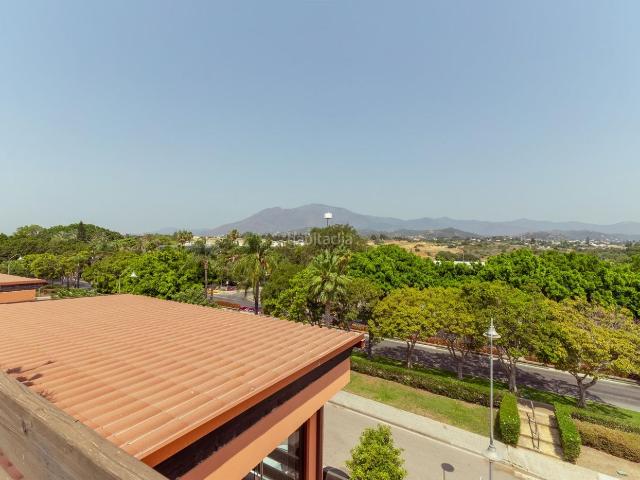 Ático en venta en Estepona, Centro. EXCLUSIVO ATICO EN PLAYA DEL ANGEL, ESTEPONA amplitud, privacidad, vistas al mar y a la montaña. Áticos.