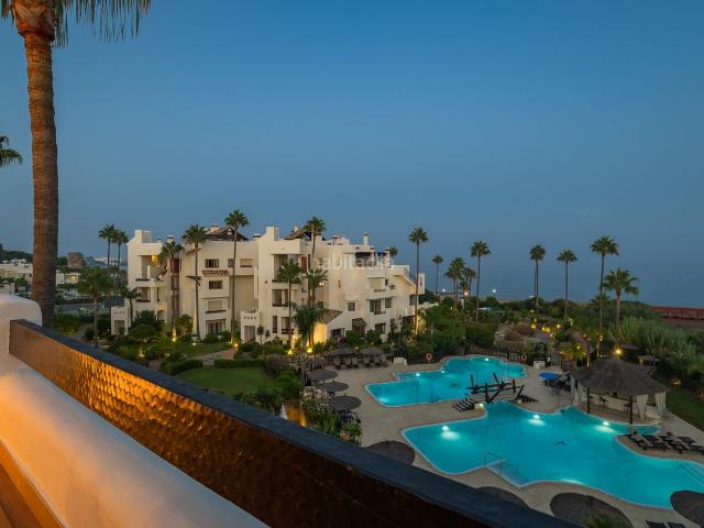 Ático en venta en Estepona, El Velerín. Bahía del Velerín. Áticos.