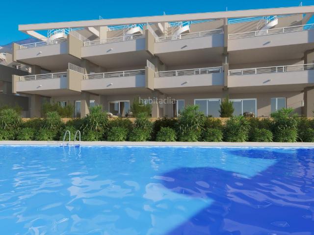 Apartamento en venta en Estepona, Estepona Golf. Modernos apartamentos y áticos en primera línea de Golf en Estepona. Apartamentos.