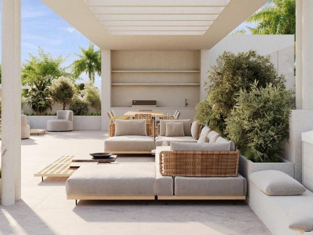 Ático en venta en Estepona, Guadalobón. Espectacular ático con solárium privado en venta en La Gaspara. Estepona. Áticos.
