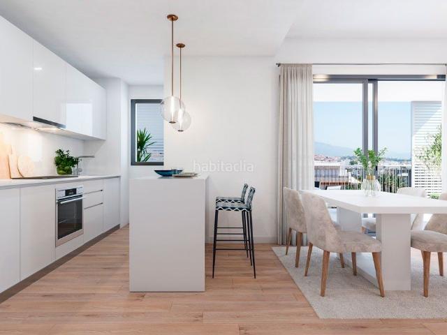 Ático en venta en Estepona, Huerta Nueva. Vive el Lujo Mediterráneo Exclusivo Ático en venta en el Corazón de Estepona. Málaga. Áticos.