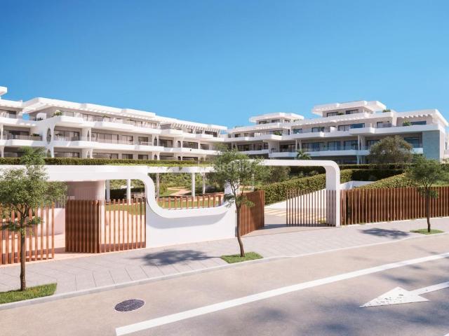 Ático en venta en Estepona, Las Lomas. LAGUMARE41. Áticos.