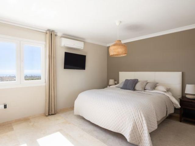 Atico en Venta en Estepona, Málaga