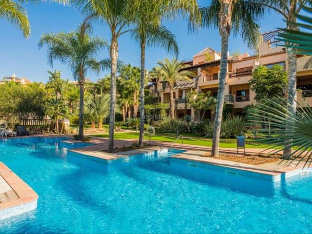 Ático en venta en Estepona, Paraiso Barronal. Áticos.
