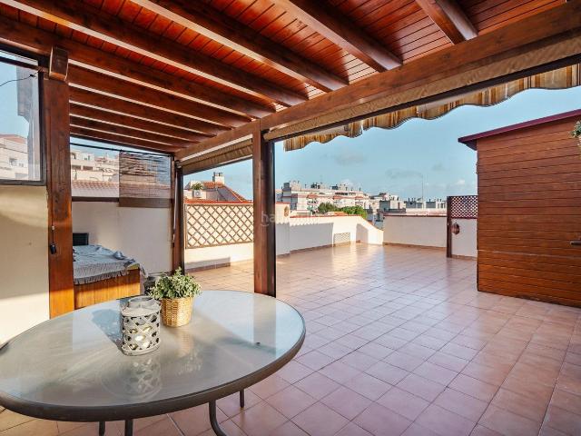 Ático en venta en Estepona, Sierra de Estepona Avda. de Andalucía. ATICO DUPLEX CON 3 DORMITORIOS,GARAJE,TRASTERO Y PISCINA EN ZONA RESIDENCIAL. Áticos.