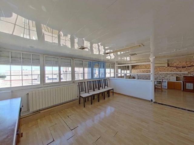 Ático en Venta en Estruch Eixample