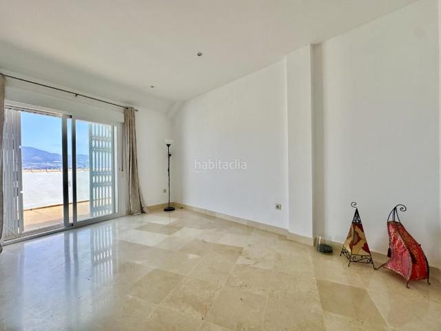 Ático en venta en Fuengirola, Castillo Sohail Myramar. Áticos.