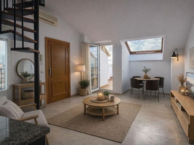 Ático en venta en Fuengirola, Centro ciudad. Ático 1 Dormitorio Amplia terraza en Fuengirola. Áticos.