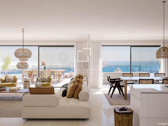 Ático en venta en Fuengirola, El Higuerón. Ático de obra nueva de 3 dormitorios con terraza de 67 m en venta en Higuerón, Málaga. Áticos.