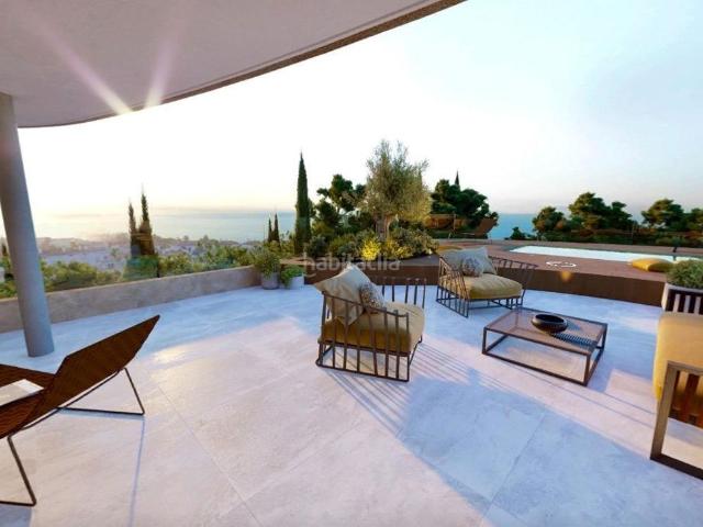 Ático en venta en Fuengirola, El Higuerón. SKY PENTHOUSE, CON GRAN TERRAZA CON PRECIOSAS VISTAS AL MAR YA TERMINADAS Y LISTAS PARA ENTREGAR. Áticos.