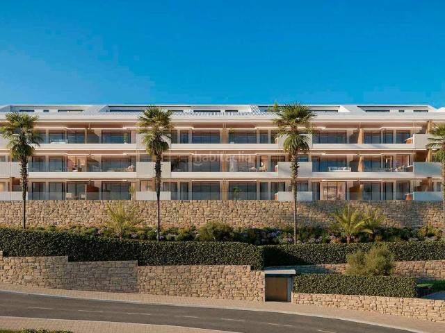 Ático en venta en Fuengirola, Las Gaviotas Carvajal. Ático de 2 dormitorios y 2 baños con vistas al mar. El Higuerón, Fuengirola. Áticos.