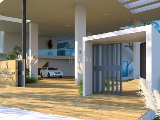 Ático en venta en Fuengirola, Las Gaviotas Carvajal. Exclusivo ático de obra nueva con vistas al mar. Áticos.