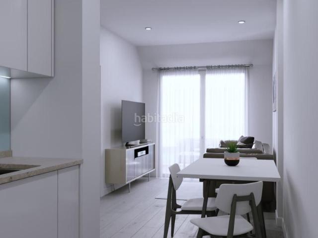 Ático en venta en Fuengirola, Puerto Deportivo. Magnífico ático a estrenar! Espacios abiertos y extraordinaria iluminación. Áticos.