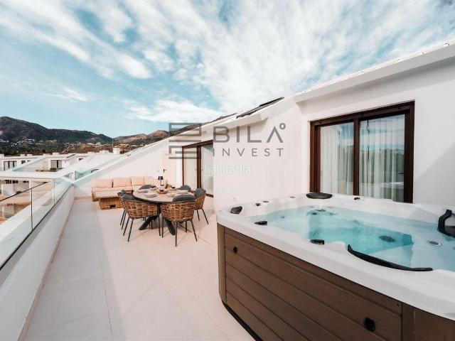 Ático en venta en Fuengirola, Torreblanca del Sol. Ático en venta en El Higuerón, Fuengirola. Áticos.