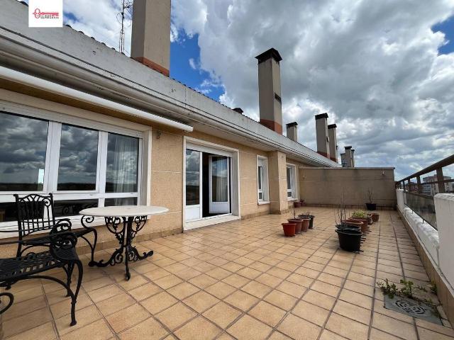 Ático en Venta en Gamonal San Bruno G9