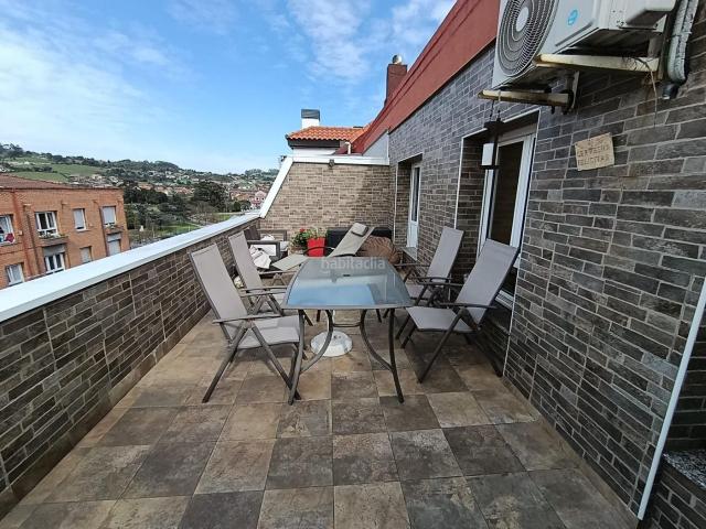 Ático en venta en Gijón, La Calzada. Exclusivo ático con terraza y vistas panorámicas en Gijón. Áticos.