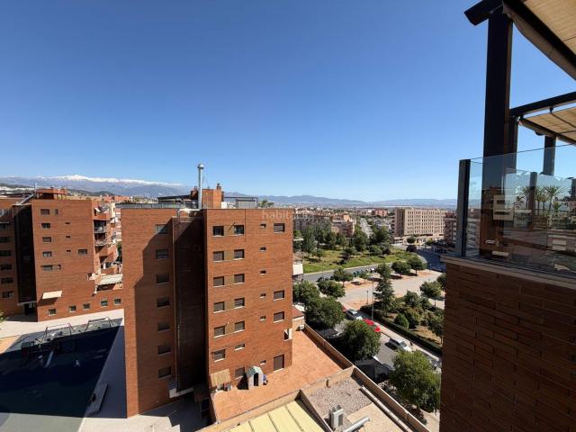 Ático en venta en Granada, Av. F. Garcia Lorca Nueva Estación Autobuses. ATICO RESIDENCIAL GRAN PARQUE. Áticos.