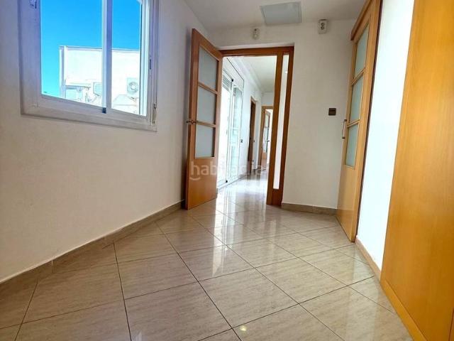Ático en venta en Granollers, Centre. IMPRESIONANTE Y SEÑORIAL ÁTICO DE 164 M2 CON TERRAZA DE 60 M2 EN PLENO CENTRO DE GRANOLLERS. Áticos.